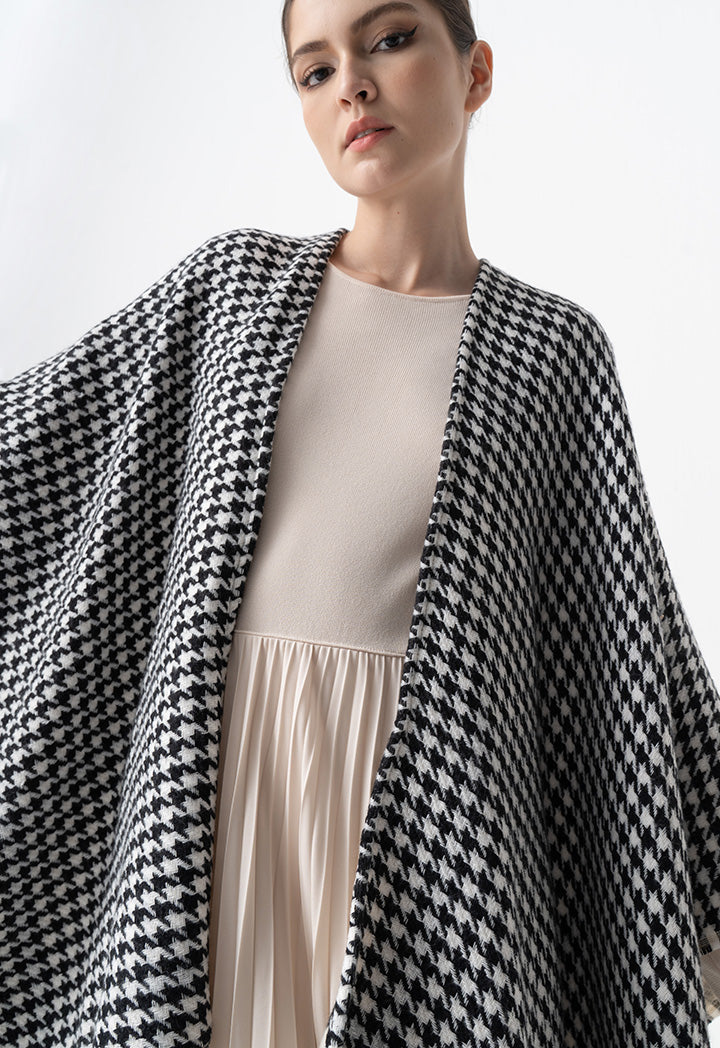 Choice Woven Houndstooth Poncho Black