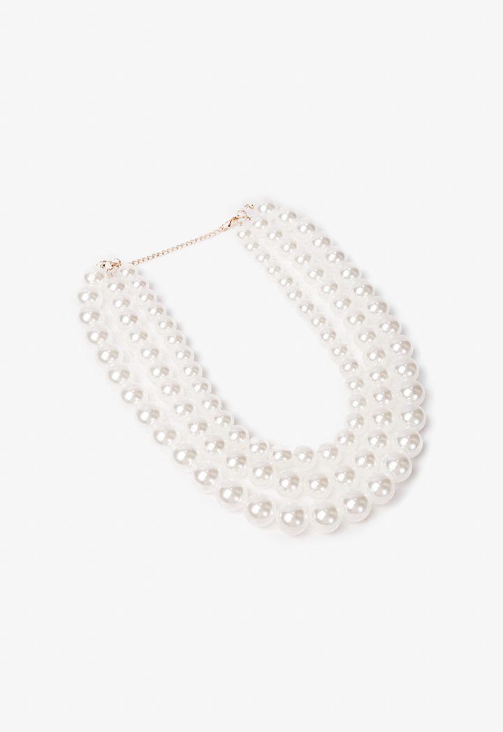 Choice Classy Chunky Faux Pearls Necklace Off White