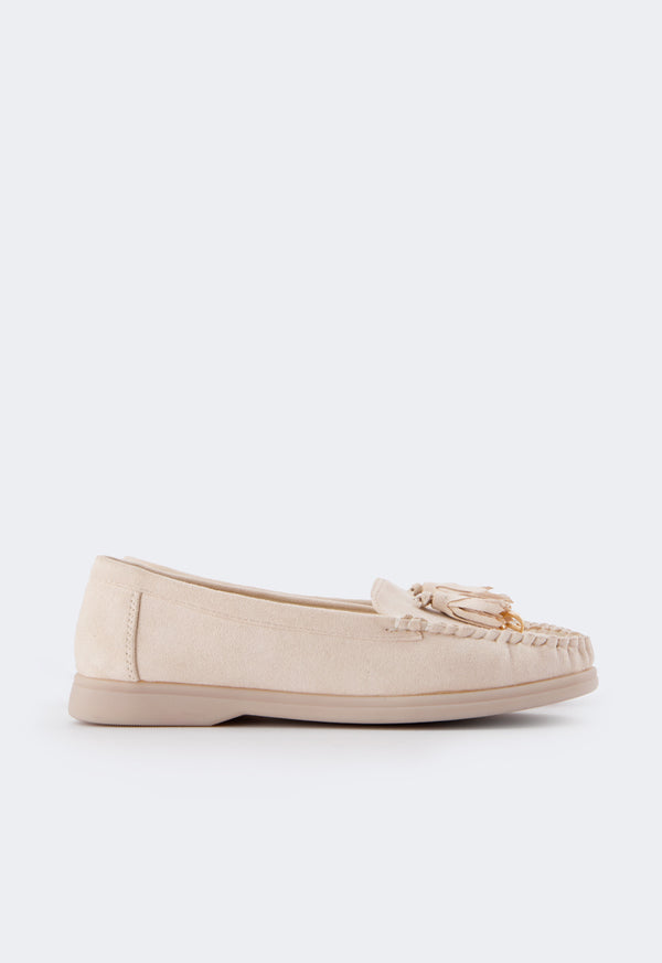 Choice Tassel Suede Loafers Cream