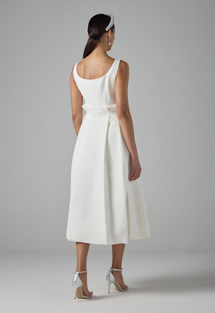 Choice Solid Sleeveless Pleated Dress Off White