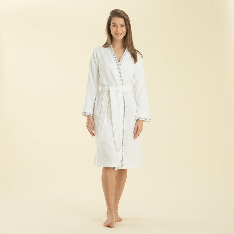 Chakra Aliesta Bathrobe White