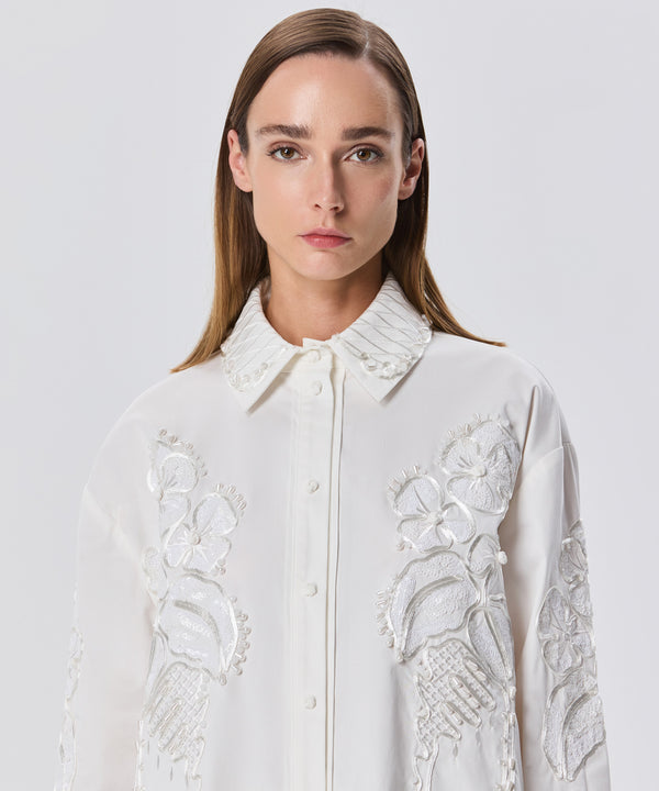 Machka Flower-Embroidered Shirt Off White