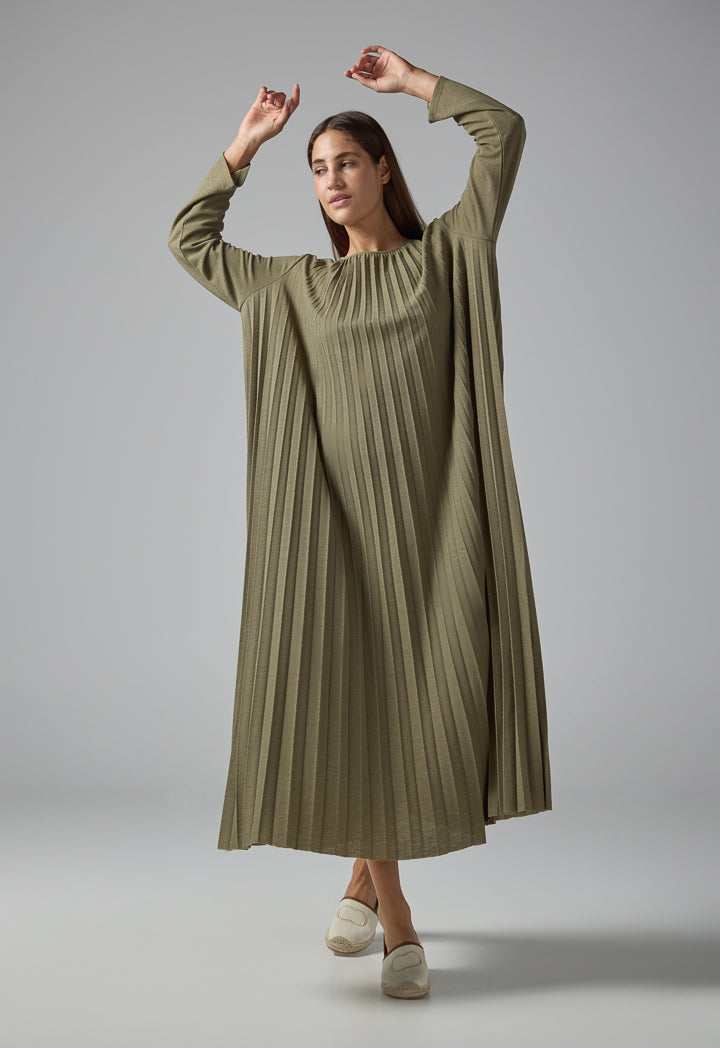 Choice Pleated Maxi Dress Khaki