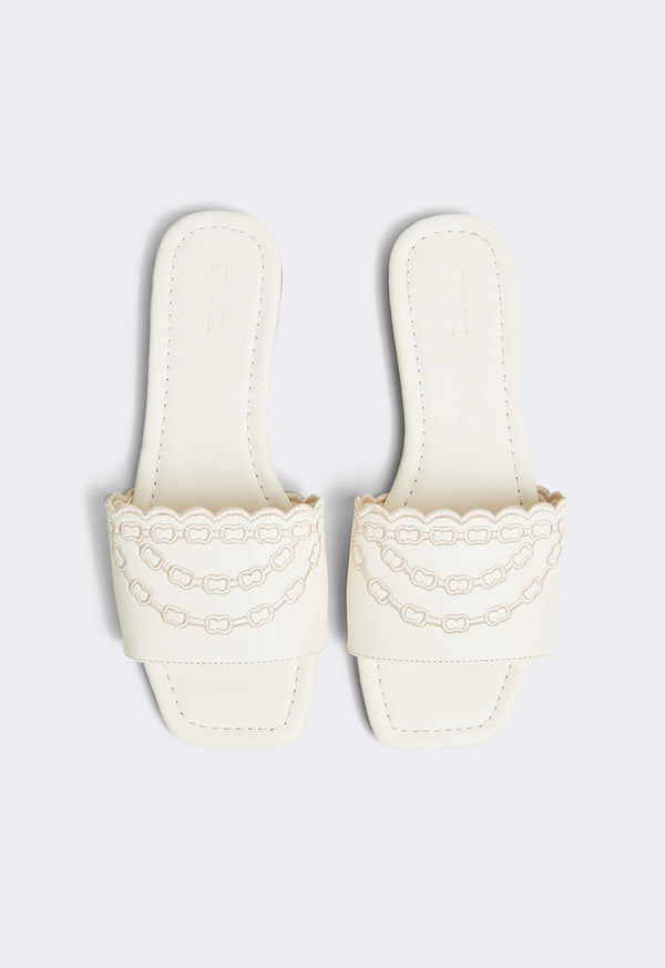 Choice Embroidered Pu Leather Flats Off White