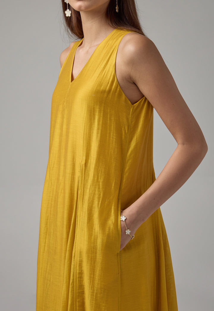 Choice Solid Sleeveless Flared Dress Gold