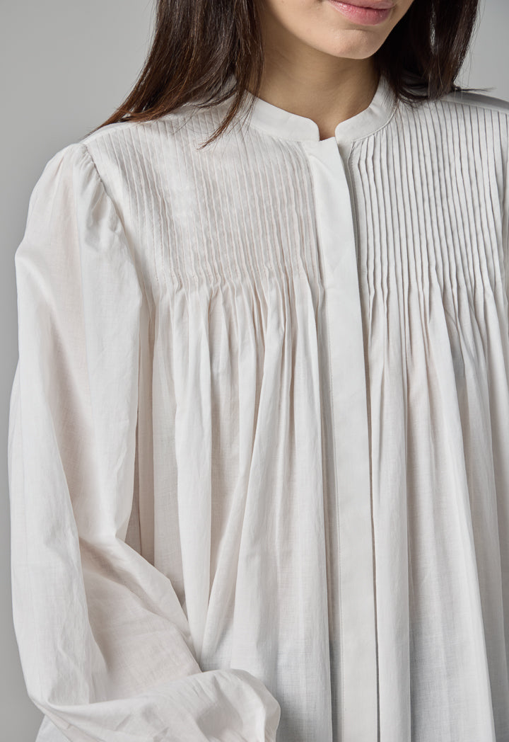 Choice Embroidered Long Sleeves Pleated Shirt Off White