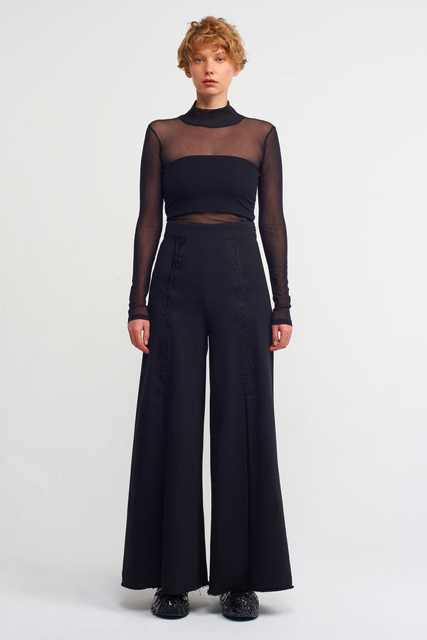 Nu Embroidered Slit Detailed Trousers Black