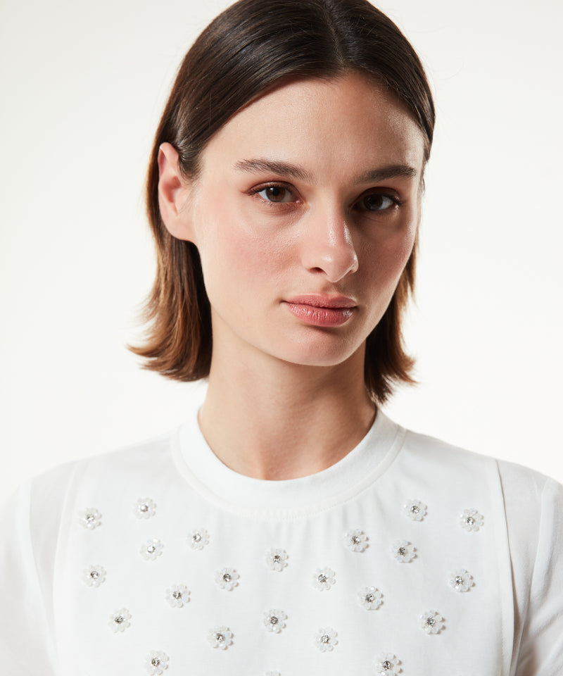 Machka Embroidered T-Shirt White