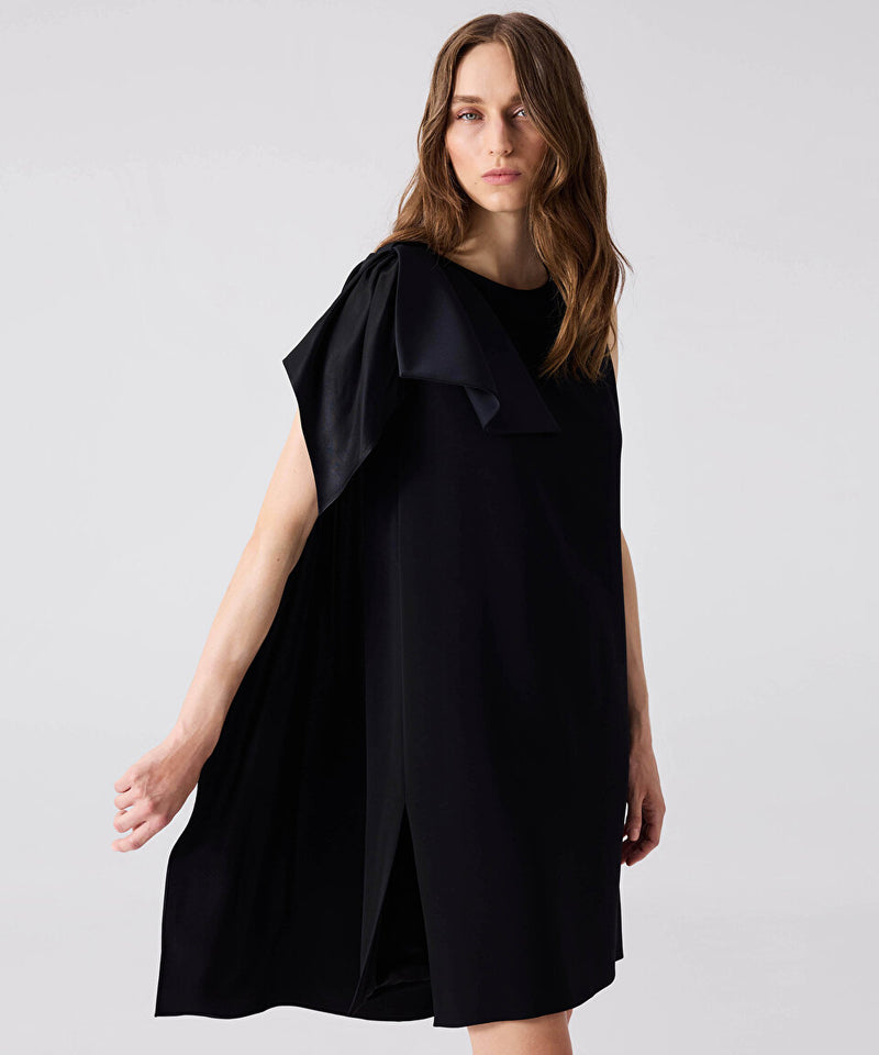 Machka Asymmetrical Bow Dress Black