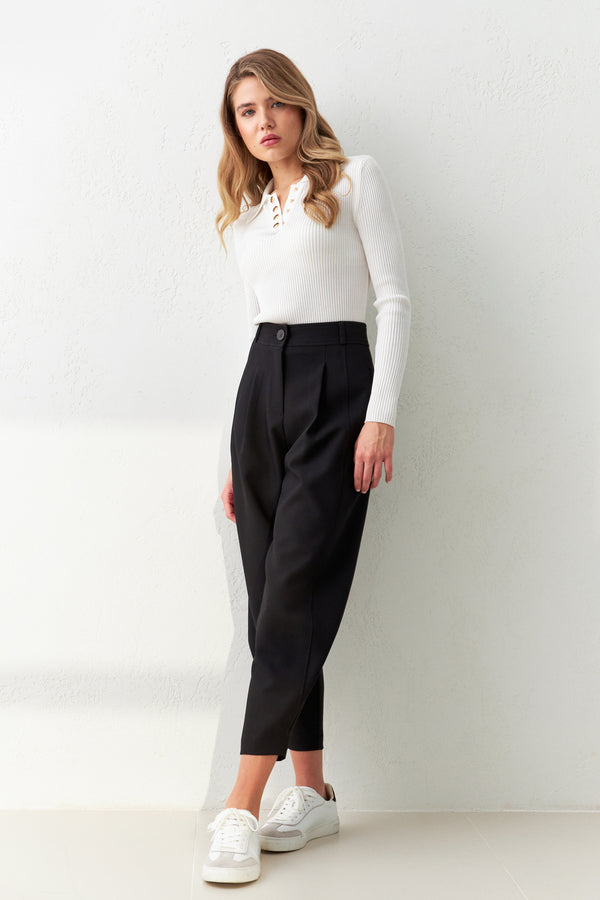 Setre Relaxed Cut Trousers With Leg Detail Black