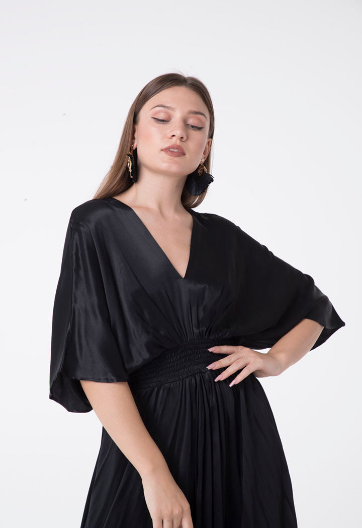 Nocturne Short Sleeve Elastic Waist Pleated Midi Dress Black