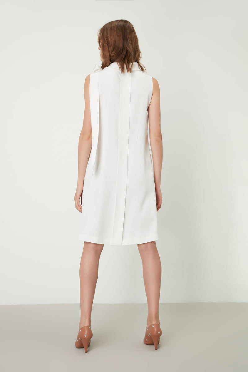 Machka Tie Detail Pleated Dress Off White