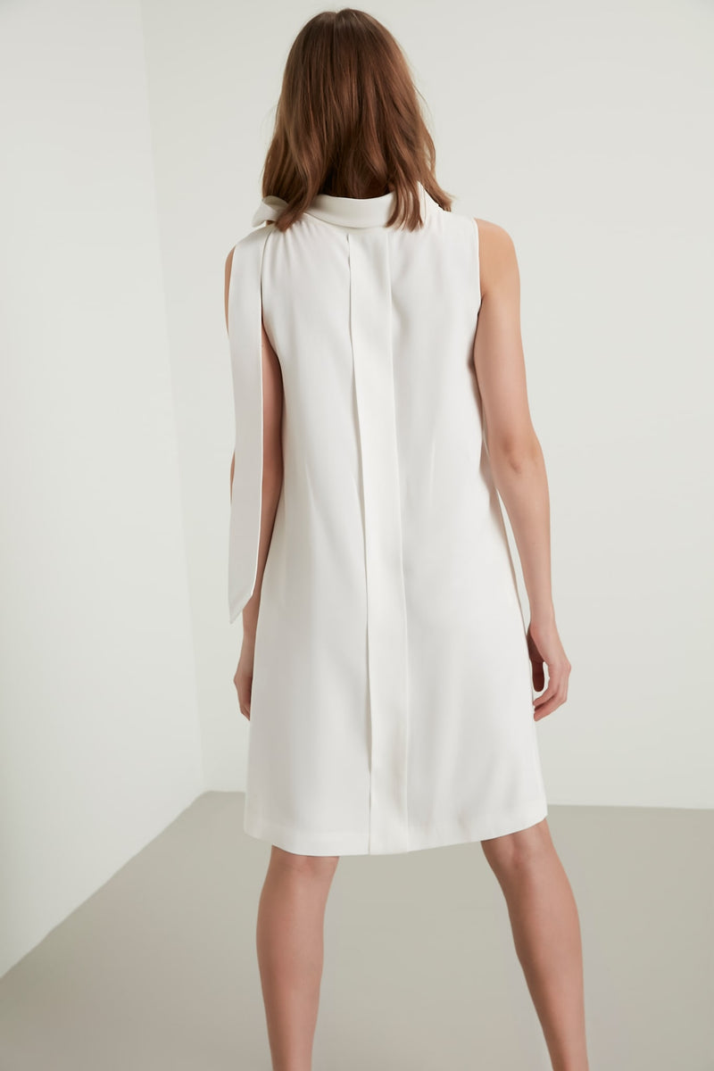 Machka Tie Detail Pleated Dress Off White