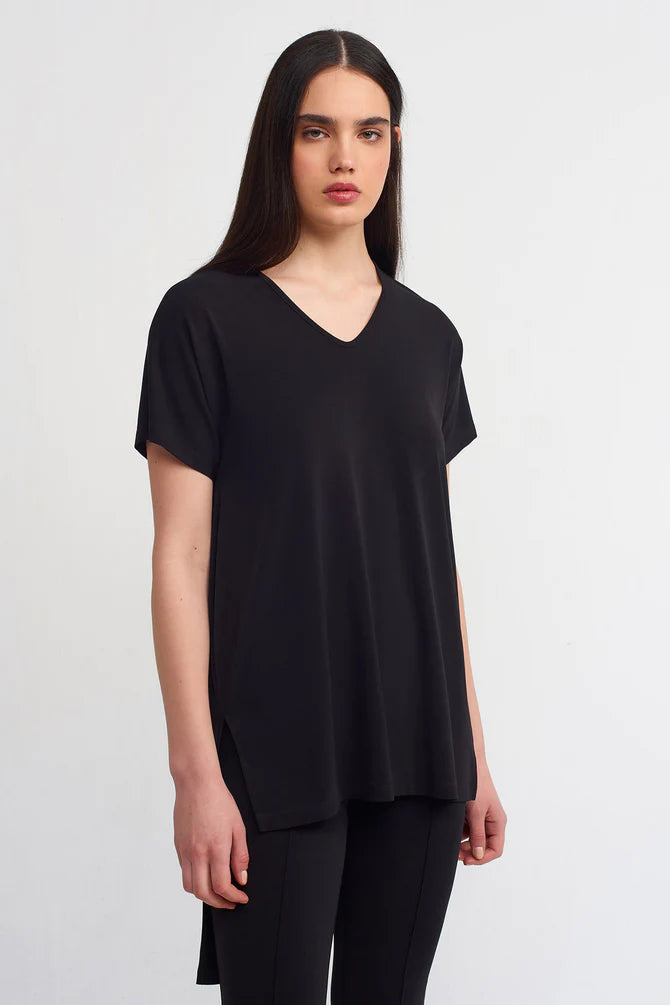 Nu Solid Long Back Top Black